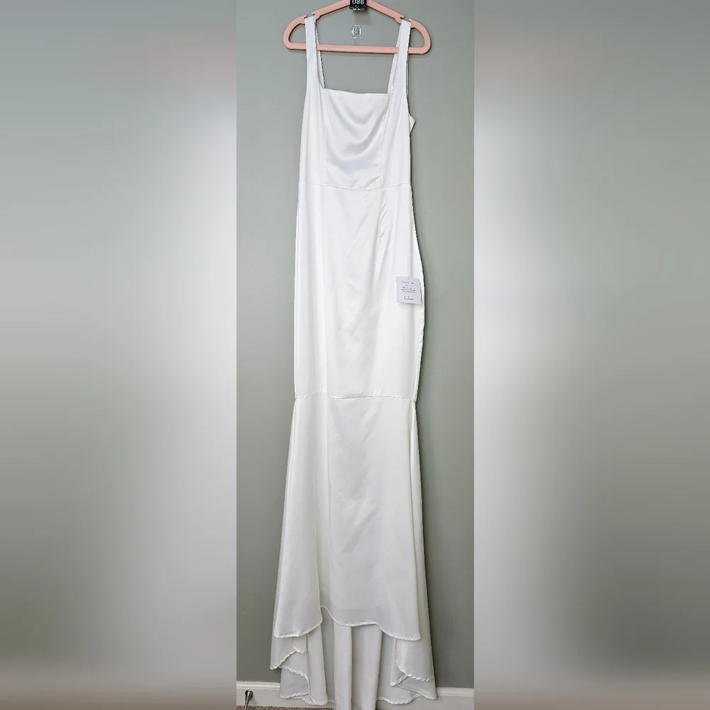 Lulus Women's Luxe Loveliness White Satin Backless Mermaid Maxi Dress, XS - Picture 8 of 9